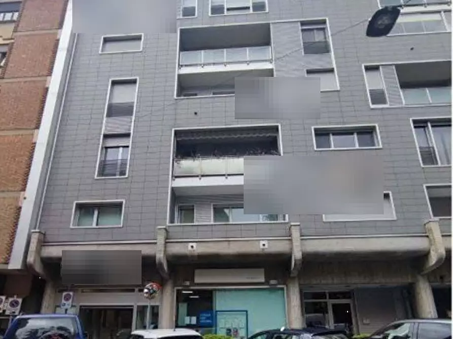 Immagine 2 di Appartamento in vendita  in Via Massimo D'Azeglio a Asti