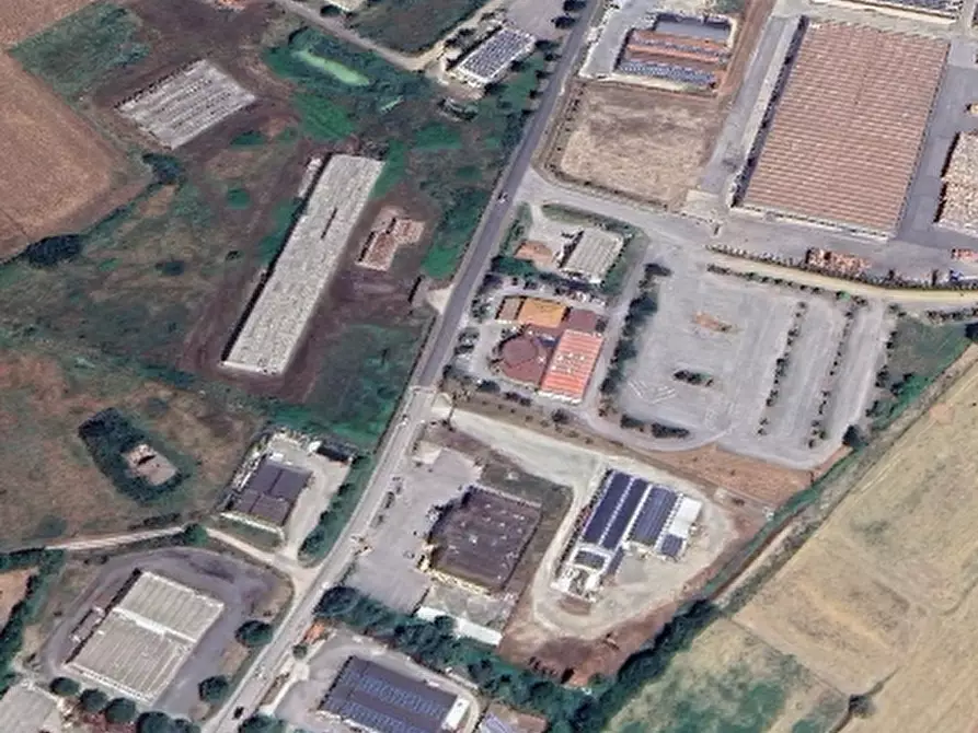 Immagine 13 di Negozio in vendita  in Via Olmini a Panicale