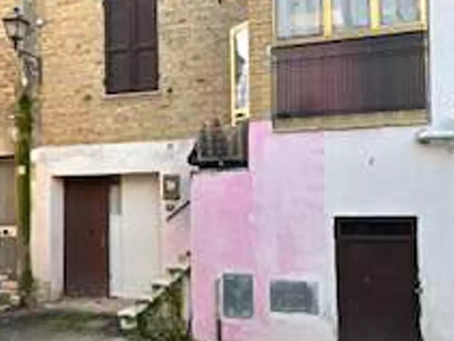 Immagine 5 di Appartamento in vendita  in Via Santa Rita a Assisi