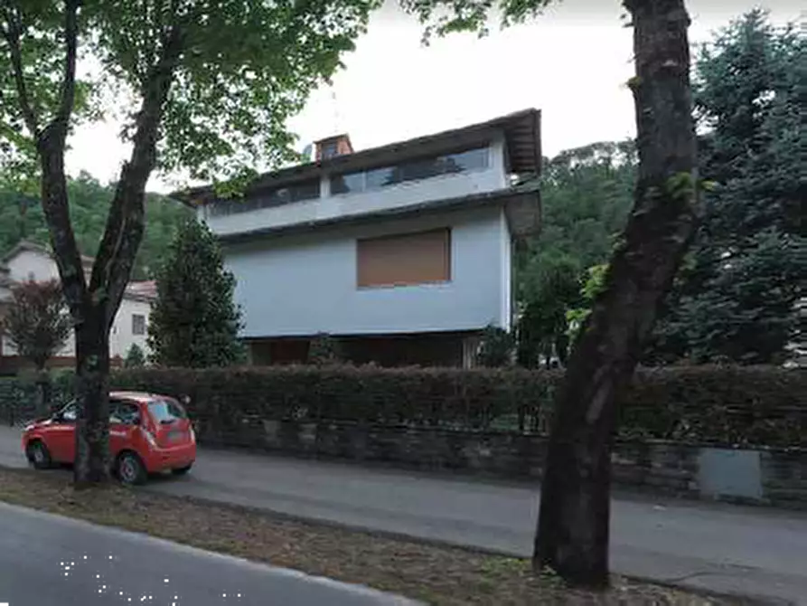 Immagine 1 di Villa in vendita  in Via Provinciale a San Piero A Sieve