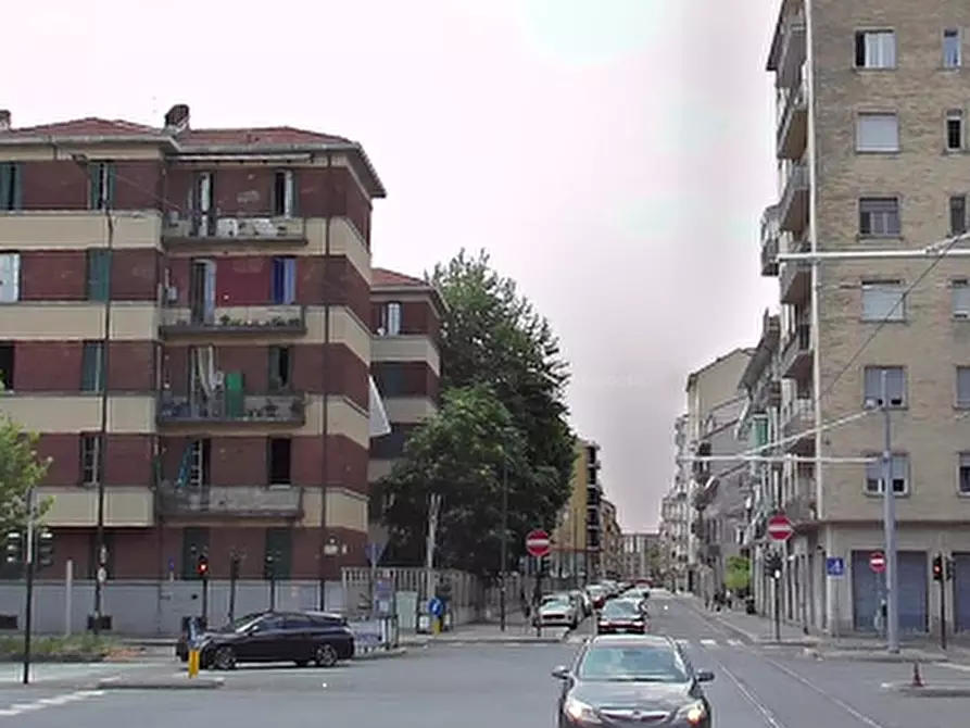 Immagine 11 di Appartamento in vendita  in Corso Grosseto a Torino