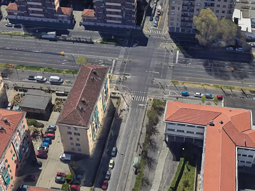 Immagine 12 di Appartamento in vendita  in Corso Grosseto a Torino