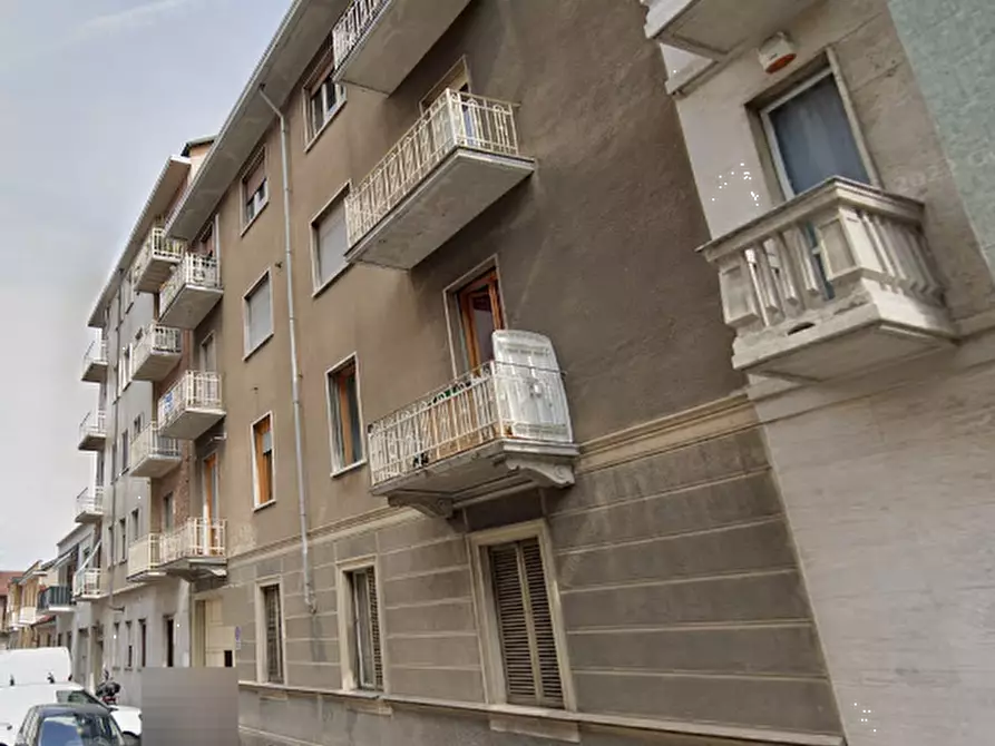 Immagine 7 di Appartamento in vendita  in Via Banchette a Torino