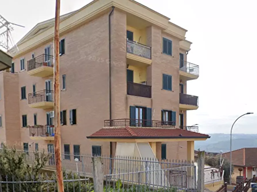 Immagine 3 di Magazzino in vendita  in Via Della Resistenza a Montegranaro