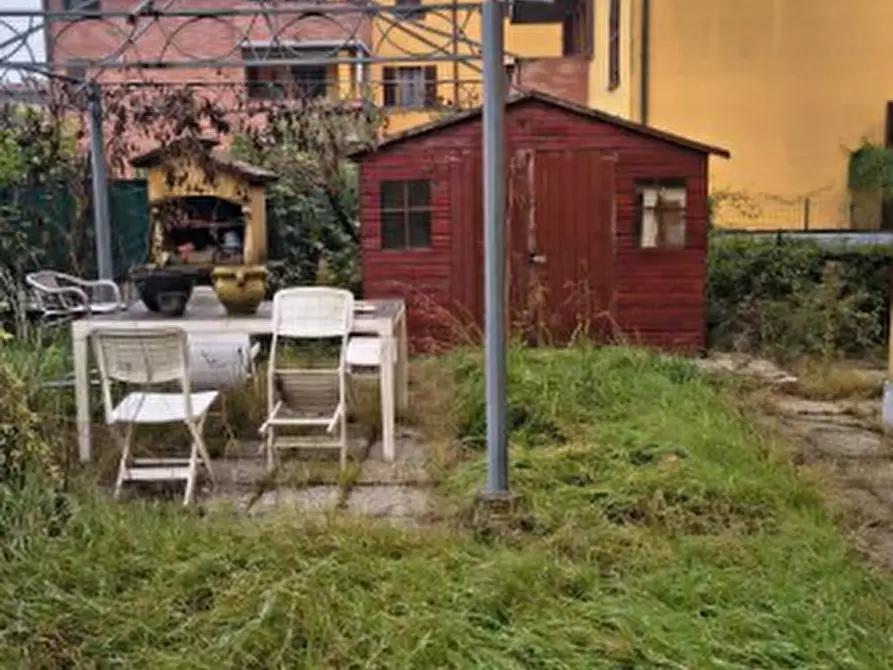 Immagine 4 di Appartamento in vendita  in Via Eugenio Montale a Certosa Di Pavia