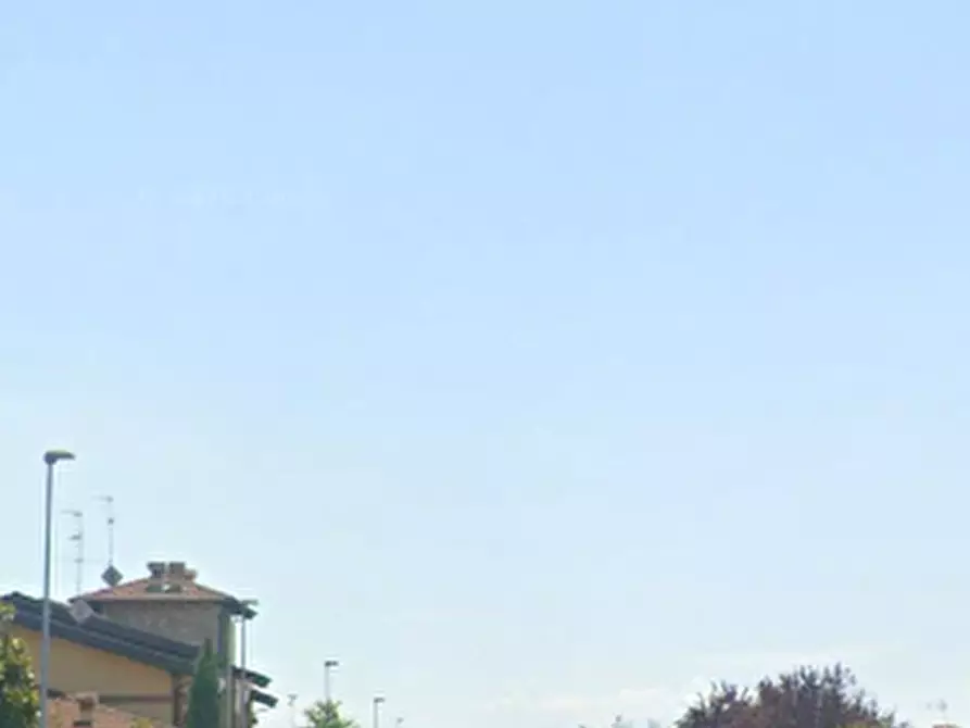 Immagine 9 di Appartamento in vendita  in Via Eugenio Montale a Certosa Di Pavia