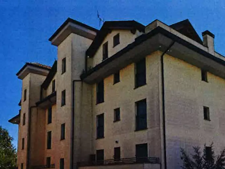 Immagine 1 di Appartamento in vendita  in Via Giovanni Paolo II a Landriano