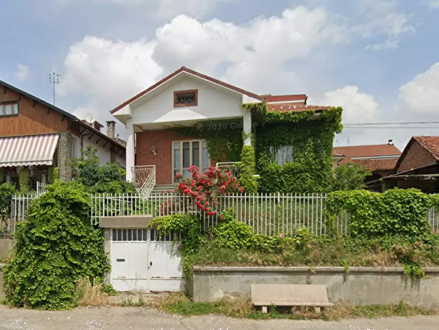 Immagine 3 di Villa in vendita  in Via Generale Como  a Villastellone