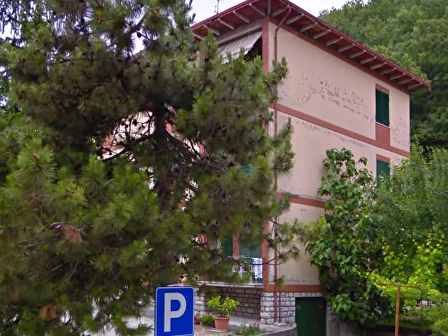 Immagine 11 di Appartamento in vendita  in Via Sant'Agostino a Fermignano