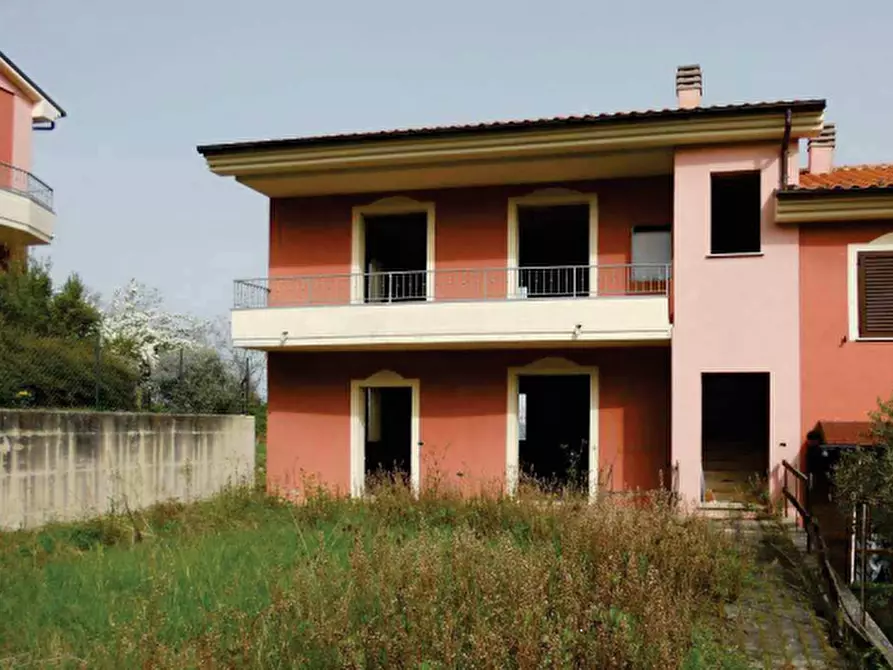 Immagine 12 di Appartamento in vendita  in Via Sandro Pertini a Urbino