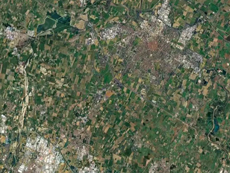 Immagine 1 di Magazzino in vendita  in Stradello Piradello a Modena