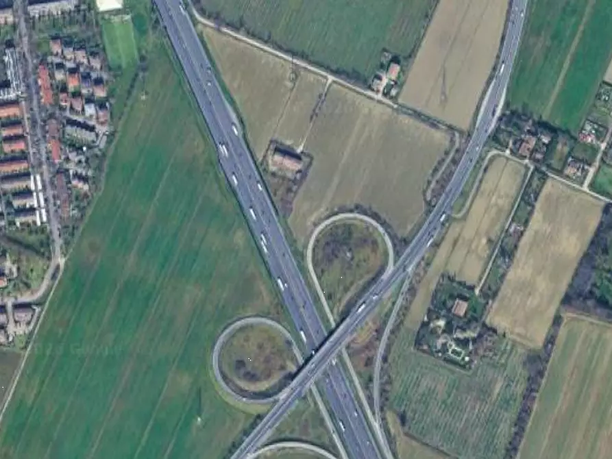 Immagine 3 di Magazzino in vendita  in Stradello Piradello a Modena