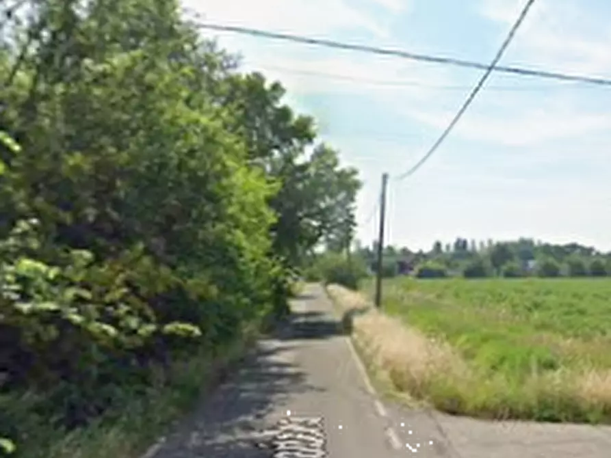 Immagine 6 di Magazzino in vendita  in Stradello Piradello a Modena