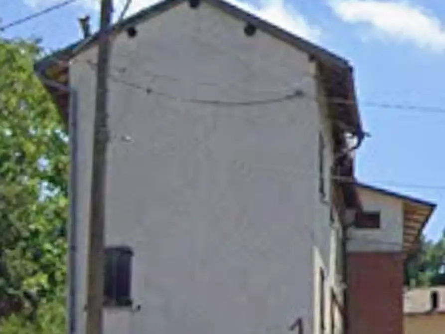 Immagine 5 di Porzione di casa in vendita  in Via Dei Martiri a Palagano