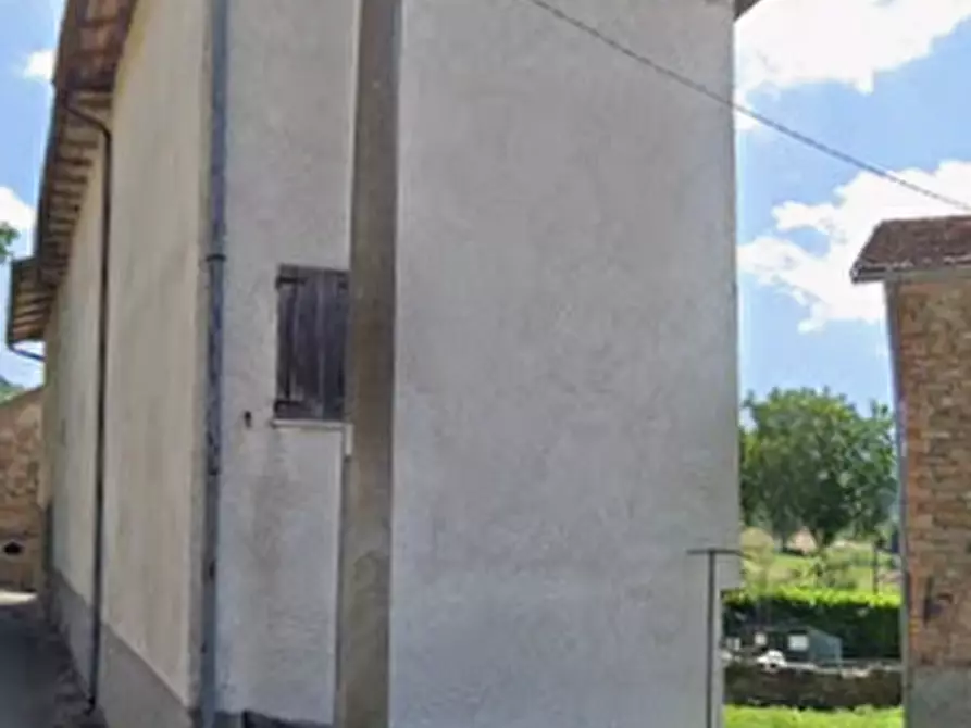 Immagine 6 di Porzione di casa in vendita  in Via Dei Martiri a Palagano