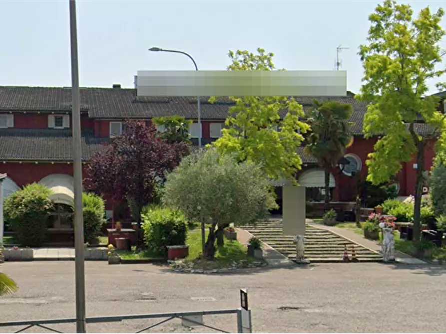 Immagine 14 di Hotel in vendita  in Via Canaletto a Bastiglia