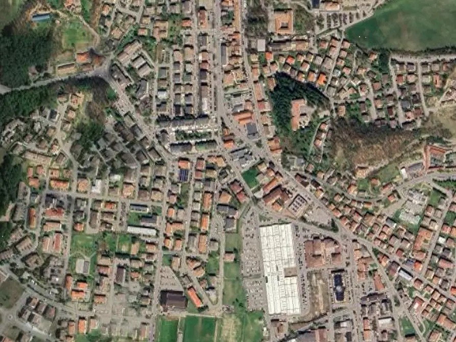 Immagine 2 di Appartamento in vendita  in Piazza Arturo Toscanini a Pavullo Nel Frignano