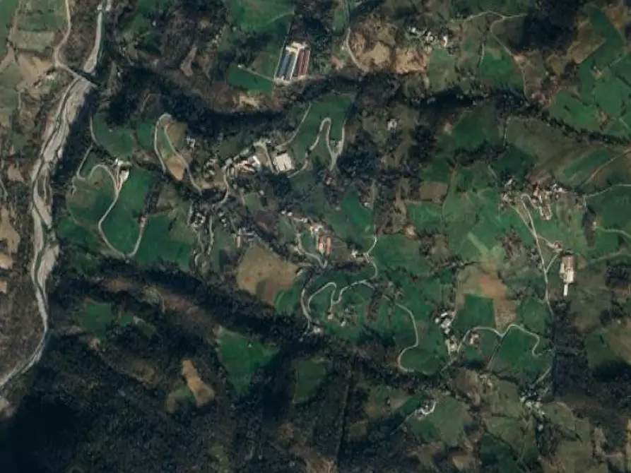 Immagine 12 di Stabile in vendita  in Strada Provinciale 28 a Palagano