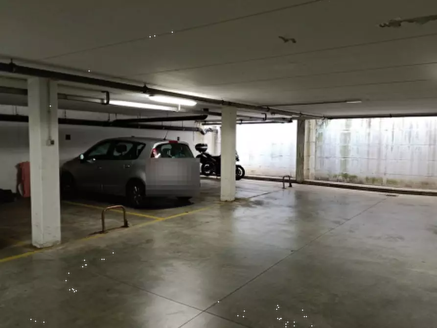 Immagine 1 di Posto auto in vendita  in Via Natalino Marchi a Savignano Sul Panaro