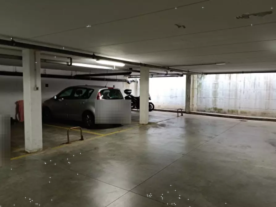 Immagine 1 di Posto auto in vendita  in Via Natalino Marchi a Savignano Sul Panaro