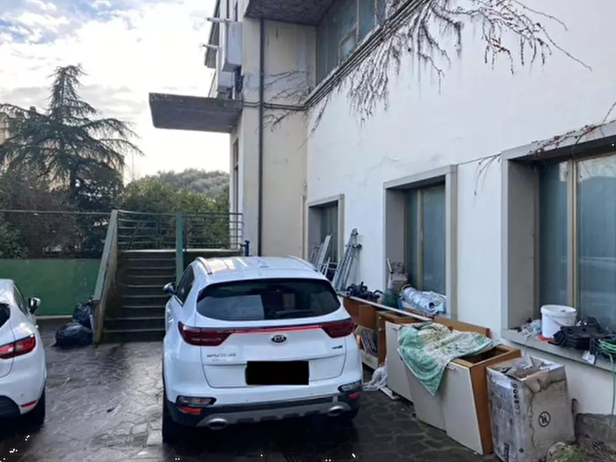Immagine 10 di Porzione di casa in vendita  in Via Guglielmo Marconi a Gambassi Terme