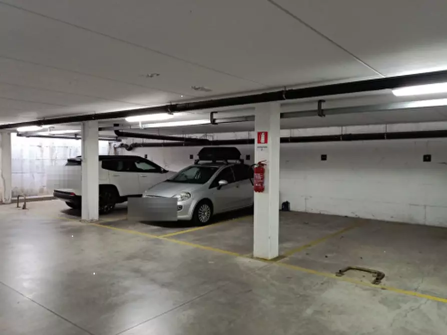 Immagine 1 di Posto auto in vendita  in Via Natalino Marchi a Savignano Sul Panaro