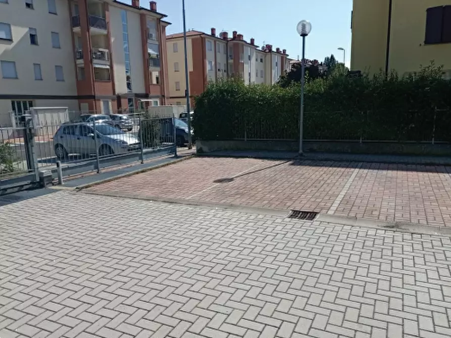 Immagine 1 di Posto auto in vendita  in Via Natalino Marchi a Savignano Sul Panaro