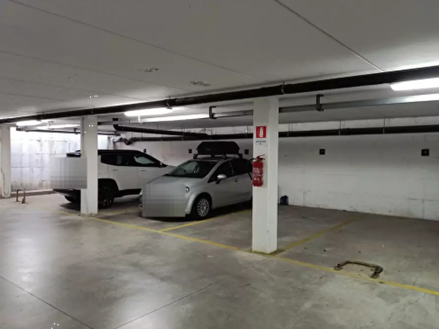 Immagine 1 di Posto auto in vendita  in Via Natalino Marchi a Savignano Sul Panaro