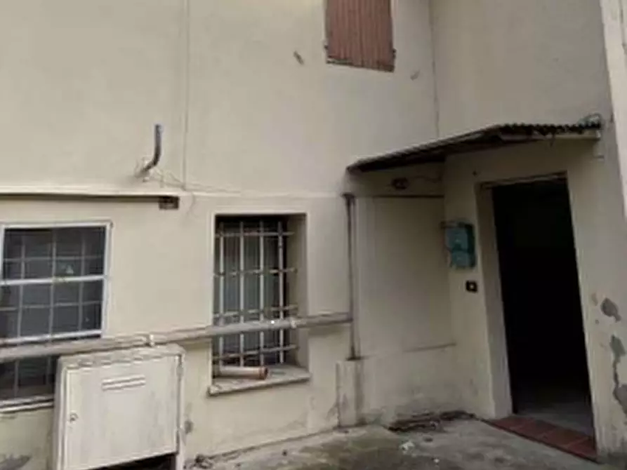 Immagine 6 di Porzione di casa in vendita  in Via Erbosa a Ravenna
