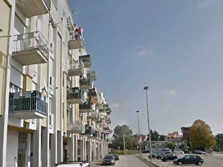 Immagine 4 di Appartamento in vendita  in Piazza del Mercato  a Abano Terme