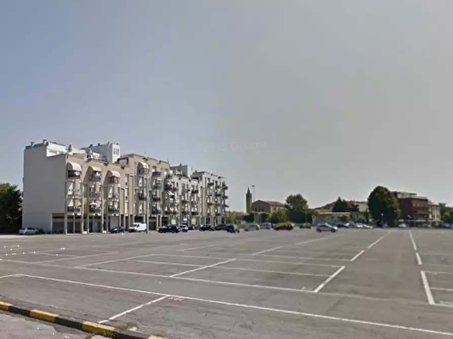 Immagine 6 di Appartamento in vendita  in Piazza del Mercato  a Abano Terme