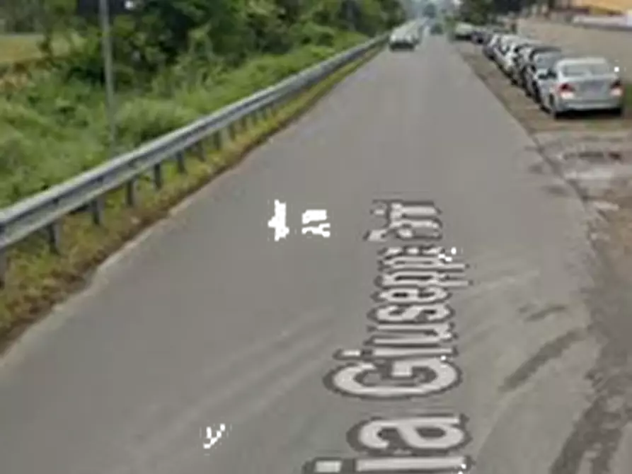 Immagine 16 di Laboratorio in vendita  in Via Giuseppe Parini a Gorgonzola