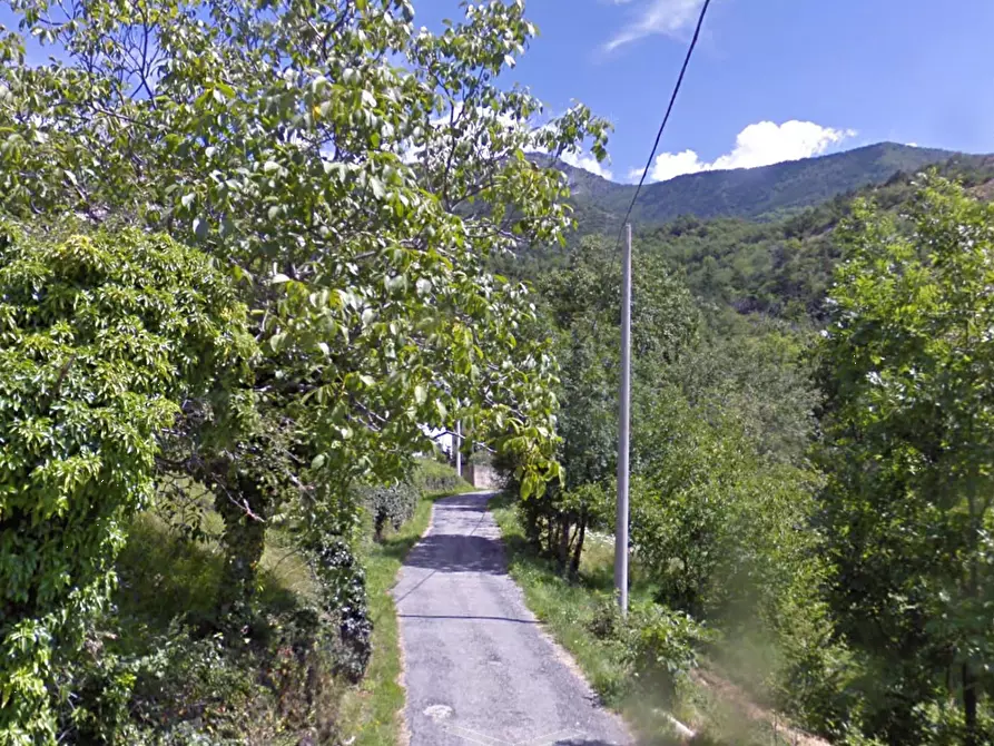 Immagine 6 di Casa indipendente in vendita  in Frazione Seghino Inferiore a Mompantero