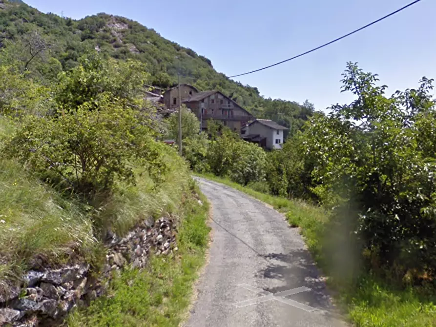 Immagine 7 di Casa indipendente in vendita  in Frazione Seghino Inferiore a Mompantero