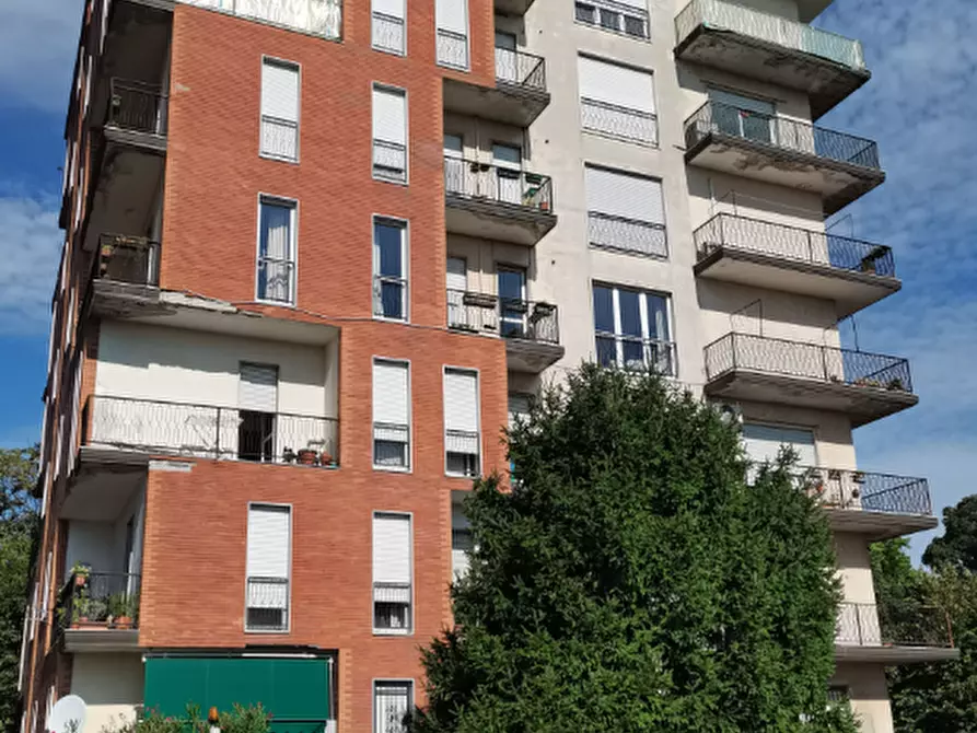 Immagine 2 di Appartamento in vendita  in Via Aspromonte a Nova Milanese