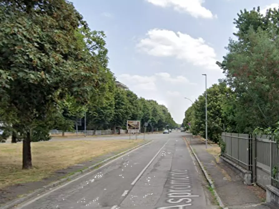 Immagine 15 di Appartamento in vendita  in Via Aspromonte a Nova Milanese