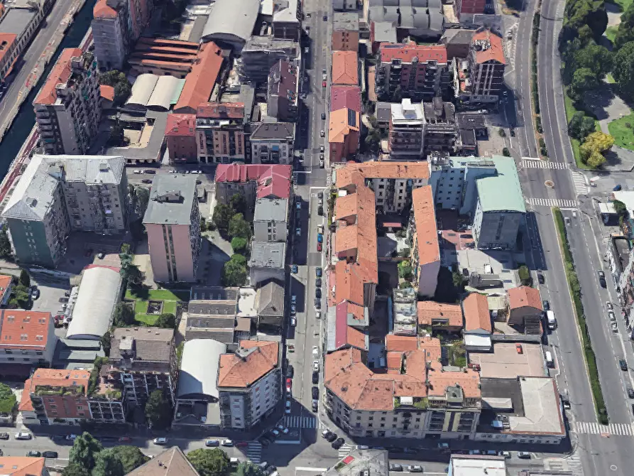 Immagine 11 di Laboratorio in vendita  in Via Bordighera a Milano