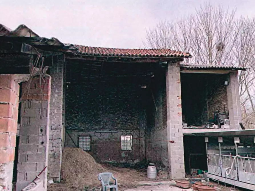 Immagine 7 di Porzione di casa in vendita  in Via Cascina Venturina a Garlasco