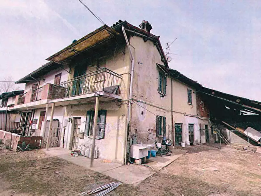 Immagine 1 di Porzione di casa in vendita  in Via Cascina Venturina a Garlasco