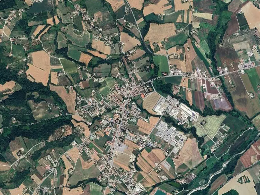 Immagine 5 di Negozio in vendita  in Largo Faleria a Falerone
