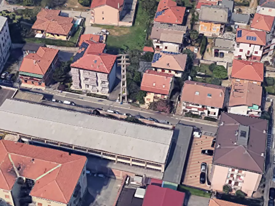 Immagine 11 di Appartamento in vendita  in Via Pascoli  a Limbiate