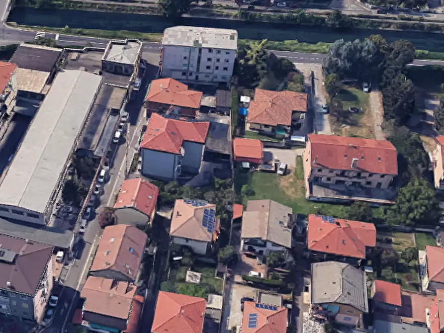 Immagine 16 di Appartamento in vendita  in Via Pascoli  a Limbiate