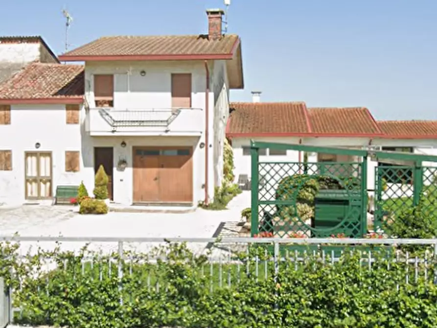 Immagine 4 di Porzione di casa in vendita  in Via Caseggiato a Boschi Sant'anna