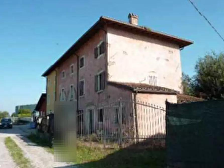 Immagine 1 di Porzione di casa in vendita  in Via Varana a Nogarole Rocca