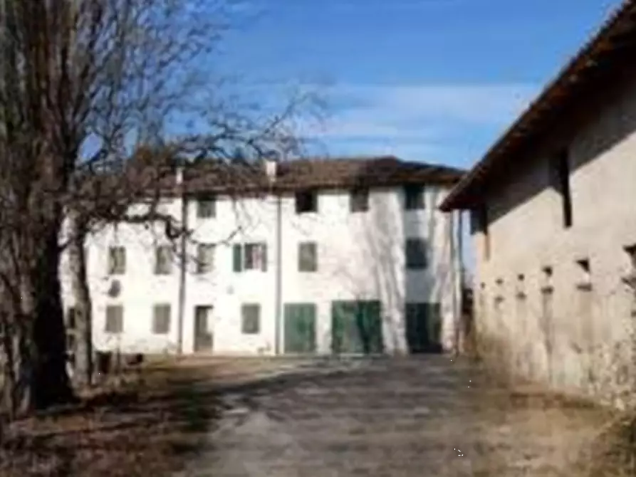 Immagine 2 di Porzione di casa in vendita  in Via Aquileia a Fiume Veneto