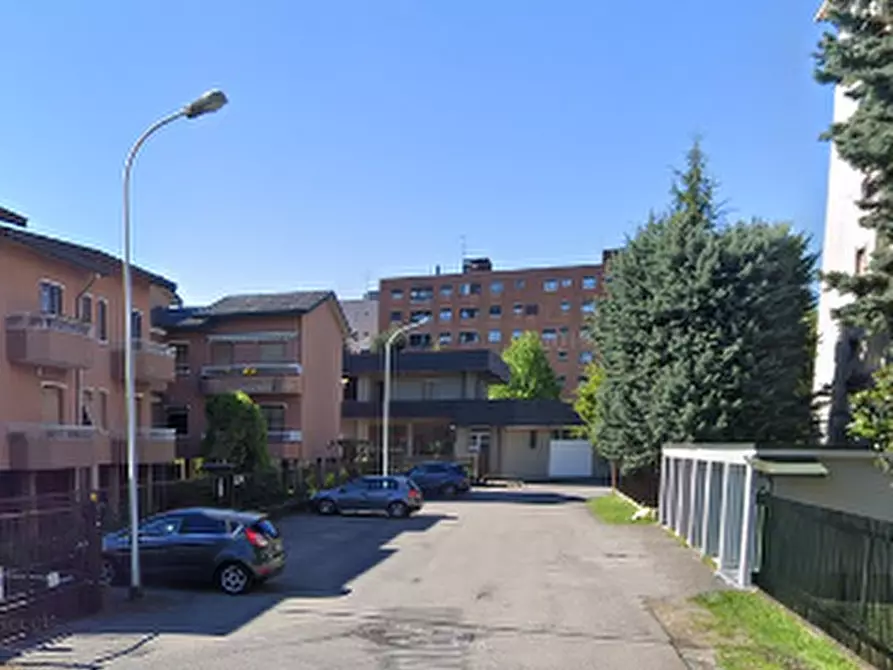 Immagine 8 di Appartamento in vendita  in Via Mantegna  a Seregno