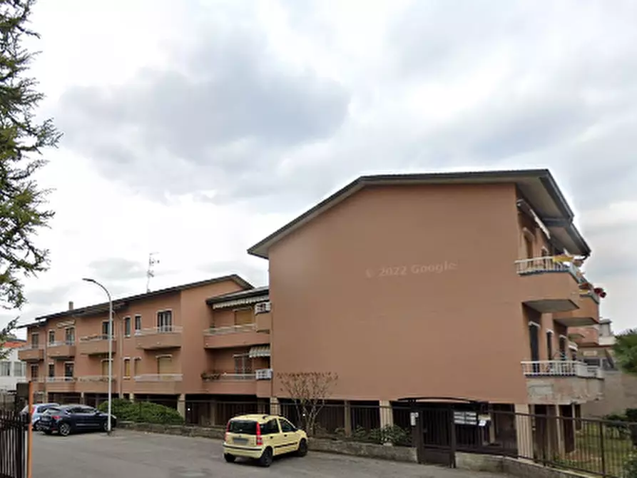 Immagine 11 di Appartamento in vendita  in Via Mantegna  a Seregno