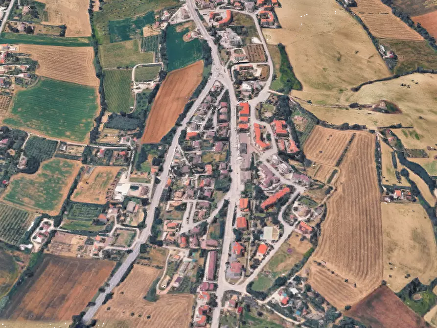 Immagine 25 di Appartamento in vendita  in C.da Santa Petronilla a Fermo