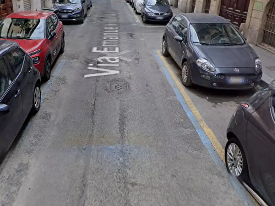 Immagine 11 di Magazzino in vendita  in  via Conte Emanuele Thesauro a Torino