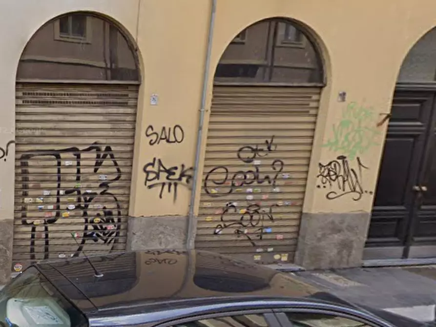 Immagine 6 di Magazzino in vendita  in Via Conte Emanuele Thesauro a Torino